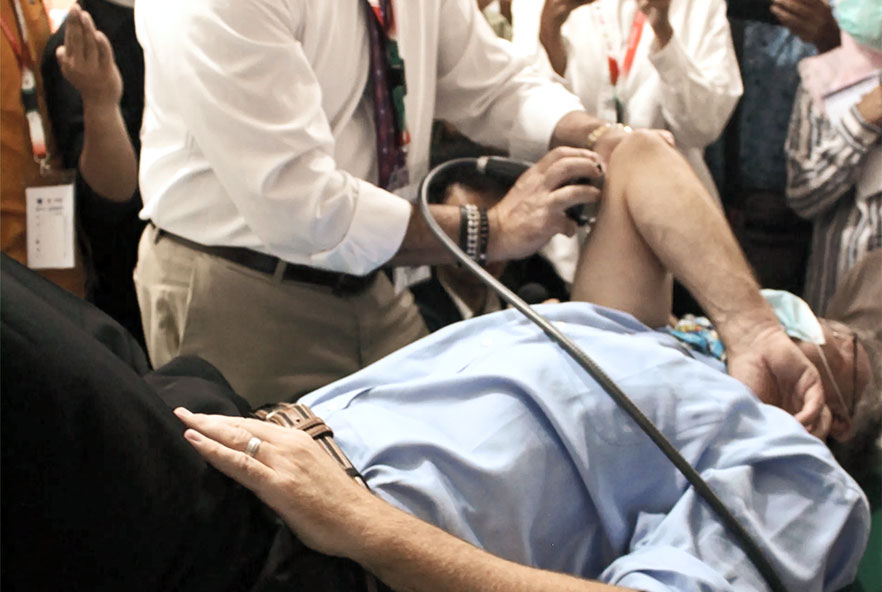 Photo of patient receiving physiotherapy treatment