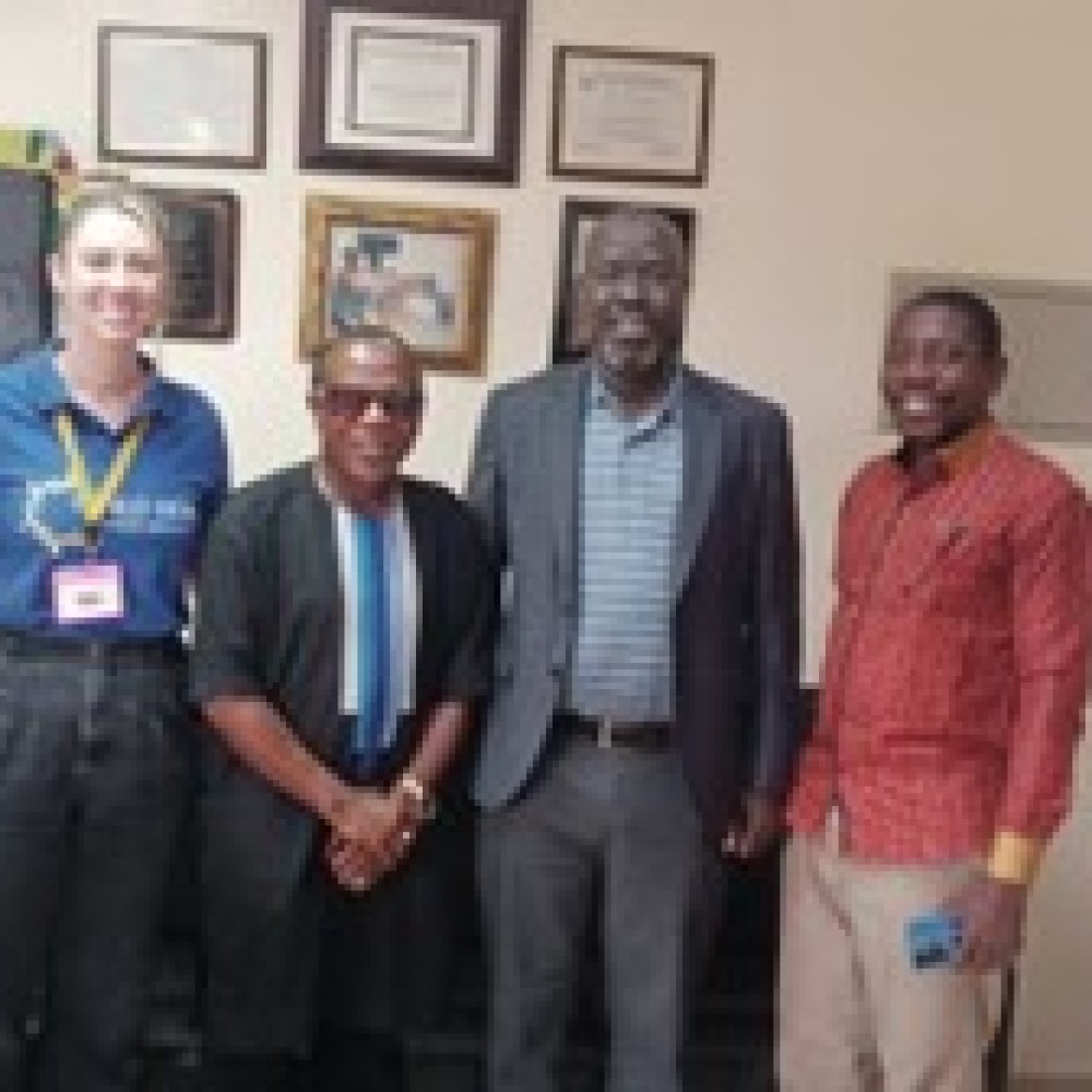 Tapaaminen Liberian terveysministeriön edustajien kanssa