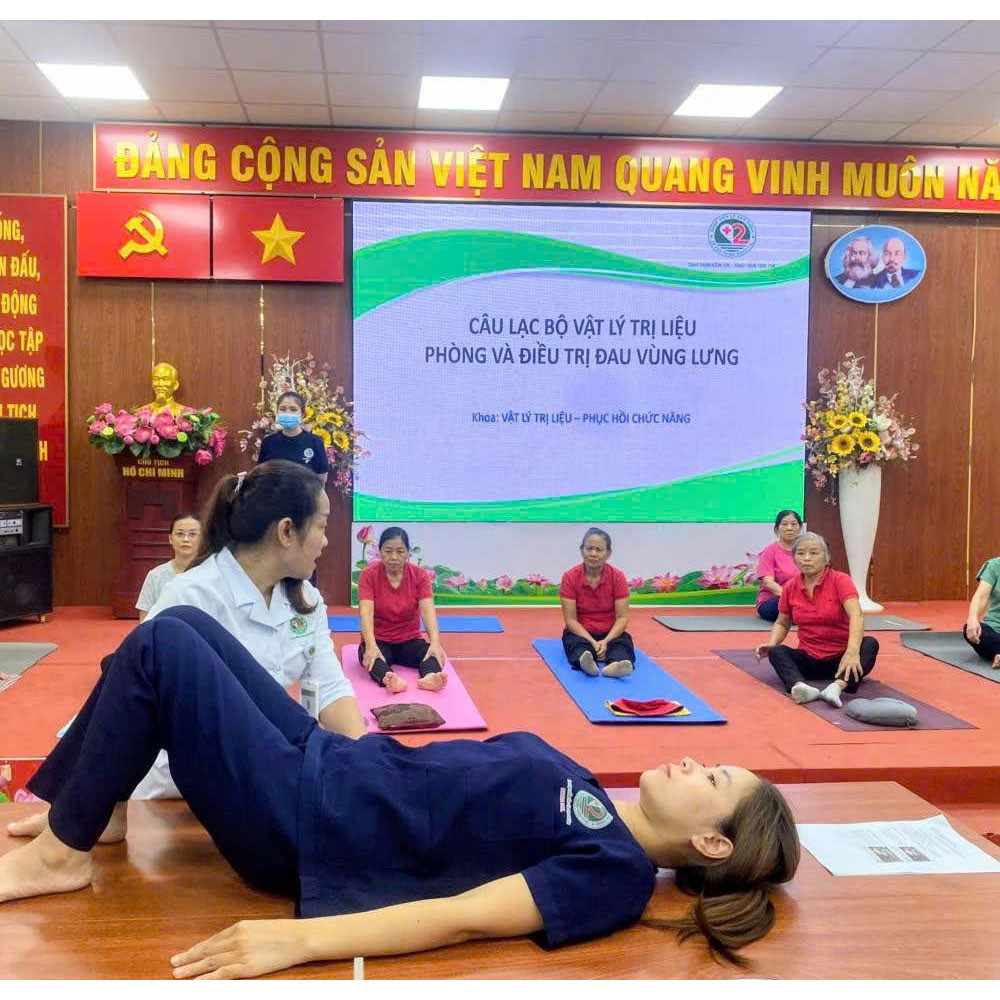 Photo showing activities held to mark World PT Day 2026 in Vietnam