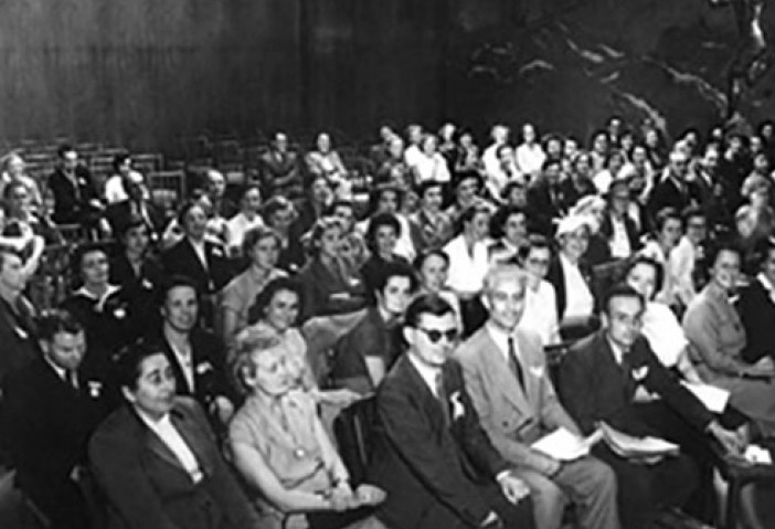 Fotografia da reunião de fundação do WCPT em 1951