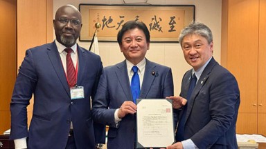 Photo taken during advocacy meeting between World Physiotherapy and JPTA