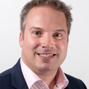 Headshot of Nathan Hutting