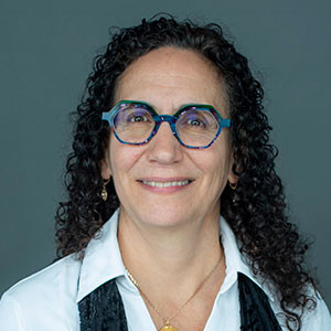 Headshot of Dina Brooks